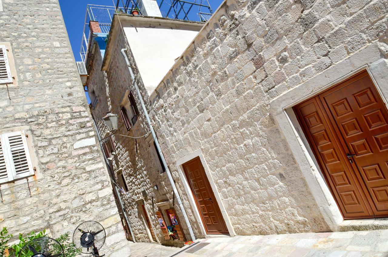 Apartment Ana Paola Κότορ Εξωτερικό φωτογραφία